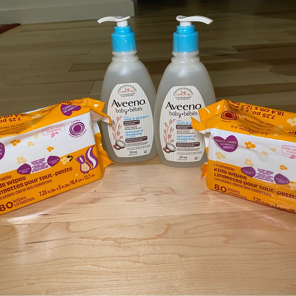 Aveeno Baby Wash & Shampoo Duo with Flushable Kids Wipes - White & Blue